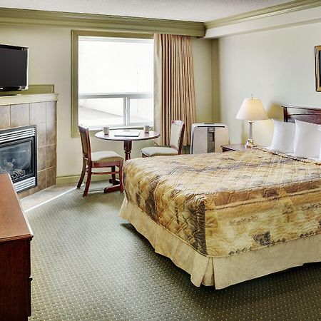 Nova Inn Peace River ภายนอก รูปภาพ